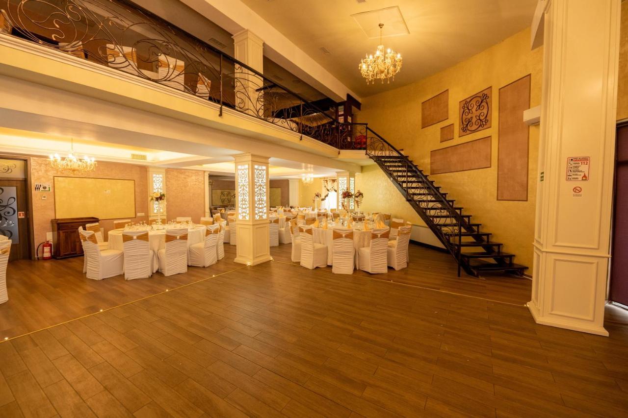 Hotel Coral Valea Lupului  Εξωτερικό φωτογραφία