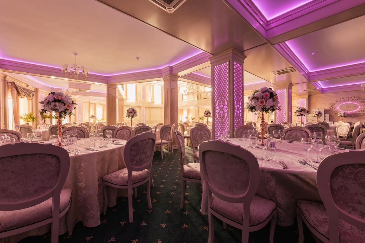 Hotel Coral Valea Lupului  Εξωτερικό φωτογραφία