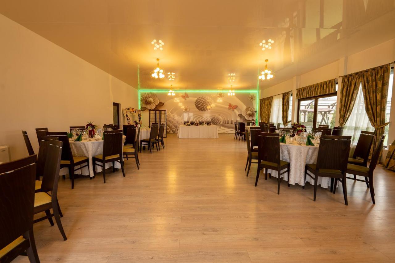 Hotel Coral Valea Lupului  Εξωτερικό φωτογραφία