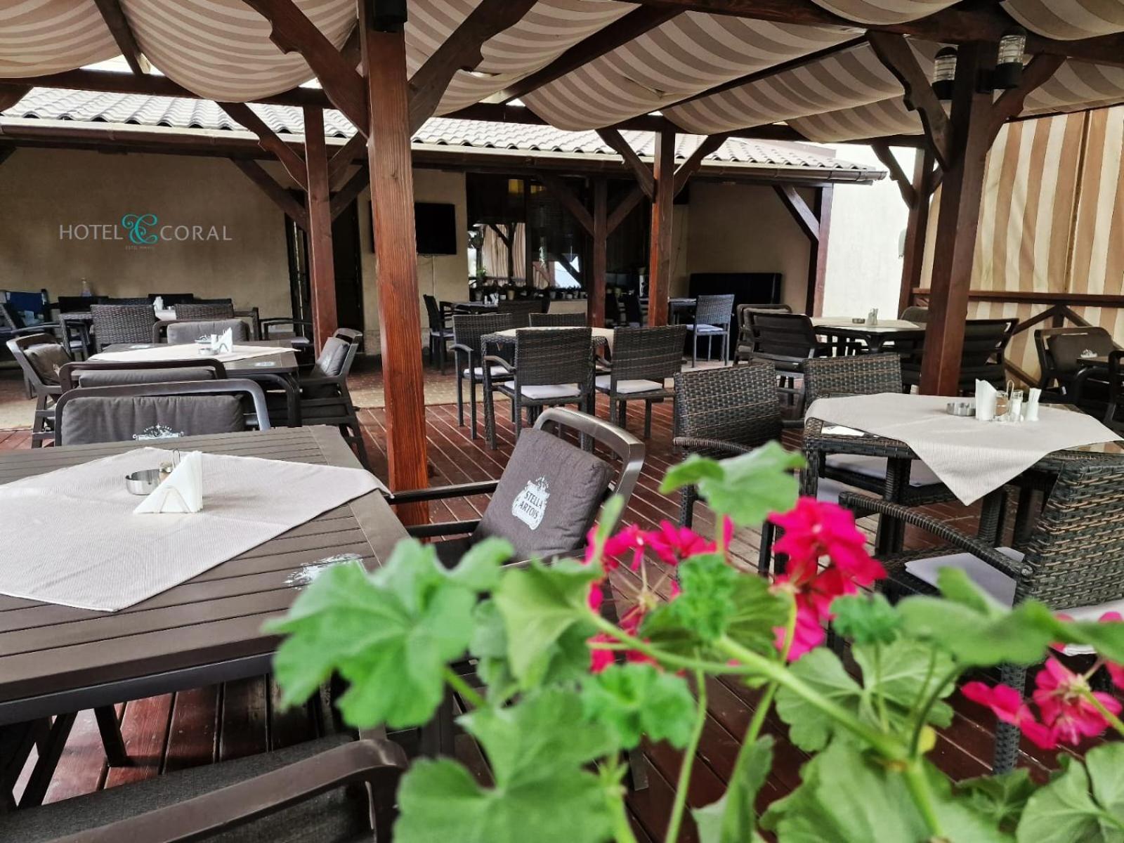 Hotel Coral Valea Lupului  Εξωτερικό φωτογραφία
